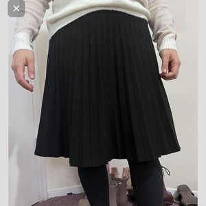 Black Knit Pleated Skirt